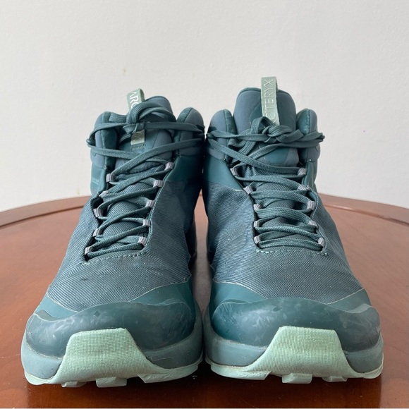 Arc'teryx Aerios FL Mid GTX Women’s Hiking | US 8.5 - Picture 6 of 8